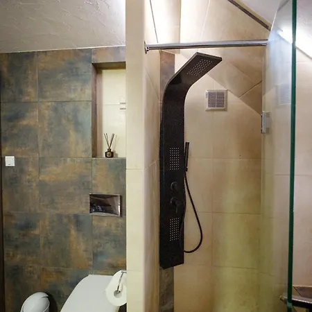 Przystanek Madejowa *